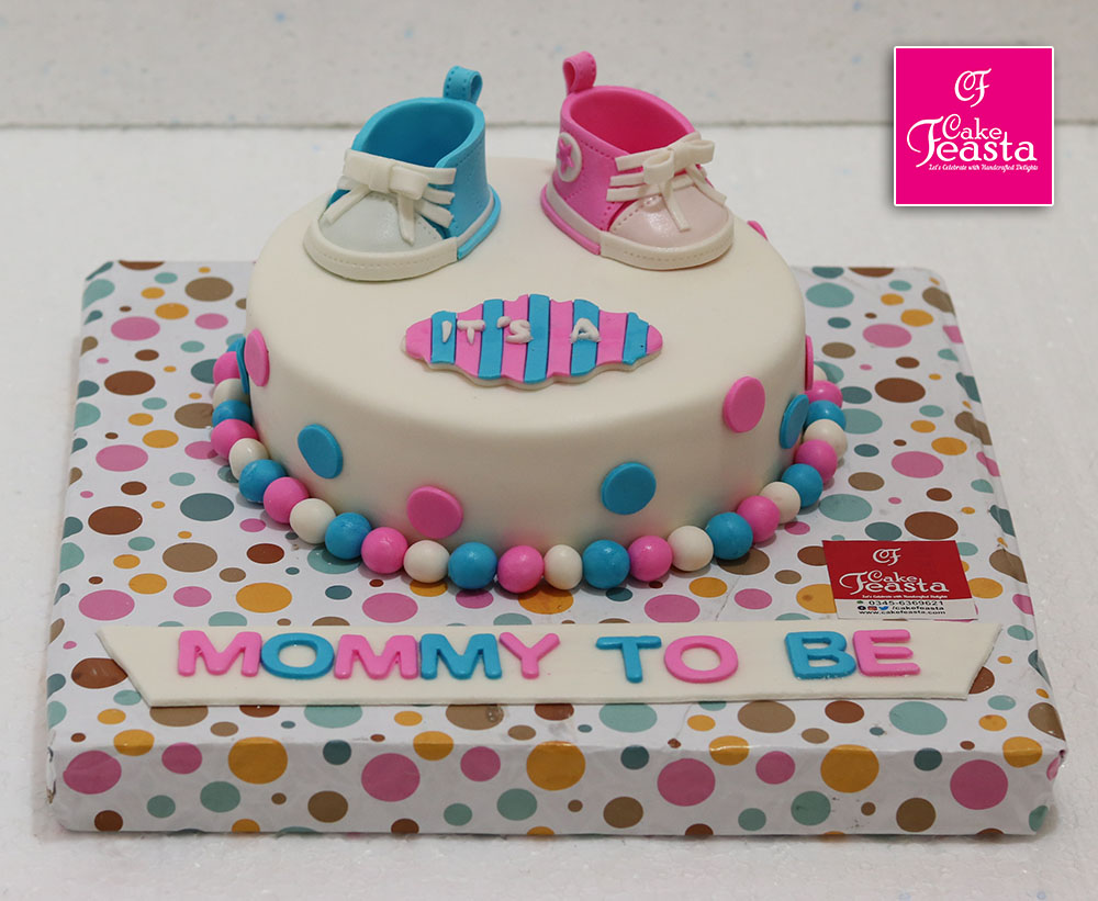 2 Shoes Baby Shower Cake - Custom Cakes in Lahore