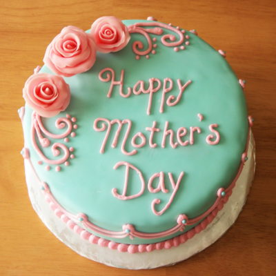 Three Flowers Mother's Day Cake