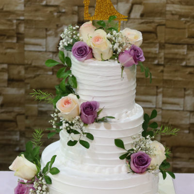 Flowers Fresh Cream Wedding Cake
