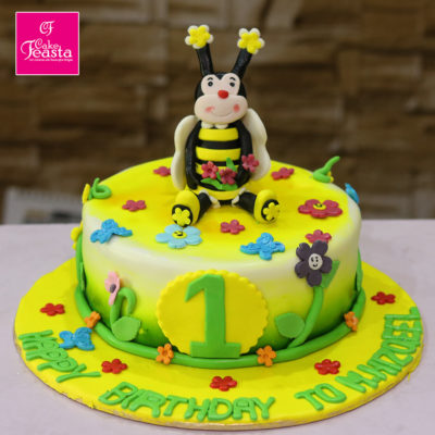 HoneyBee Character Birthday Cake