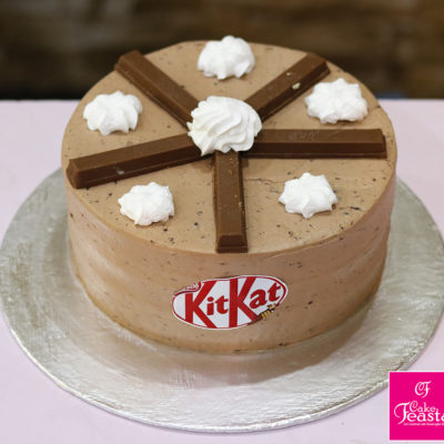 KitKat Fresh Cream Signature Cake
