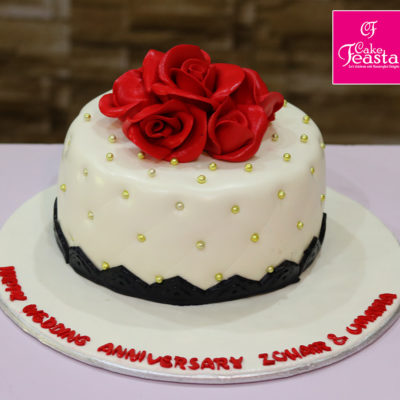Red Rose White Birthday Cake