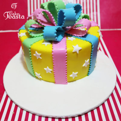 Gift Theme Birthday Cake