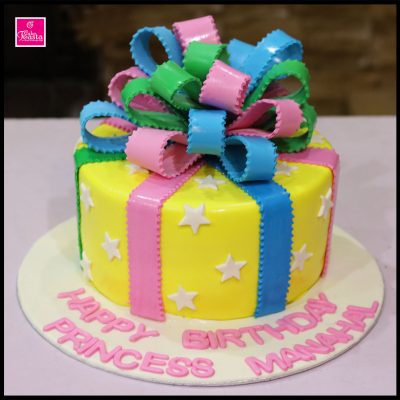 Gift Theme Birthday Cake