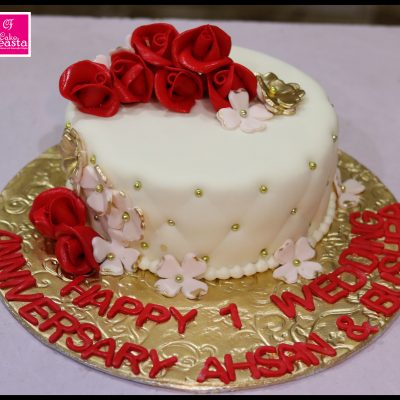 Red Flowers Anniversary Cake