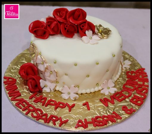 Red Flowers Anniversary Cake