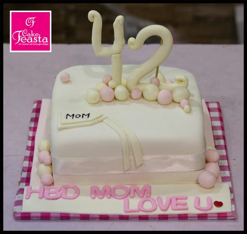 Lovely Mother Birthday Cake